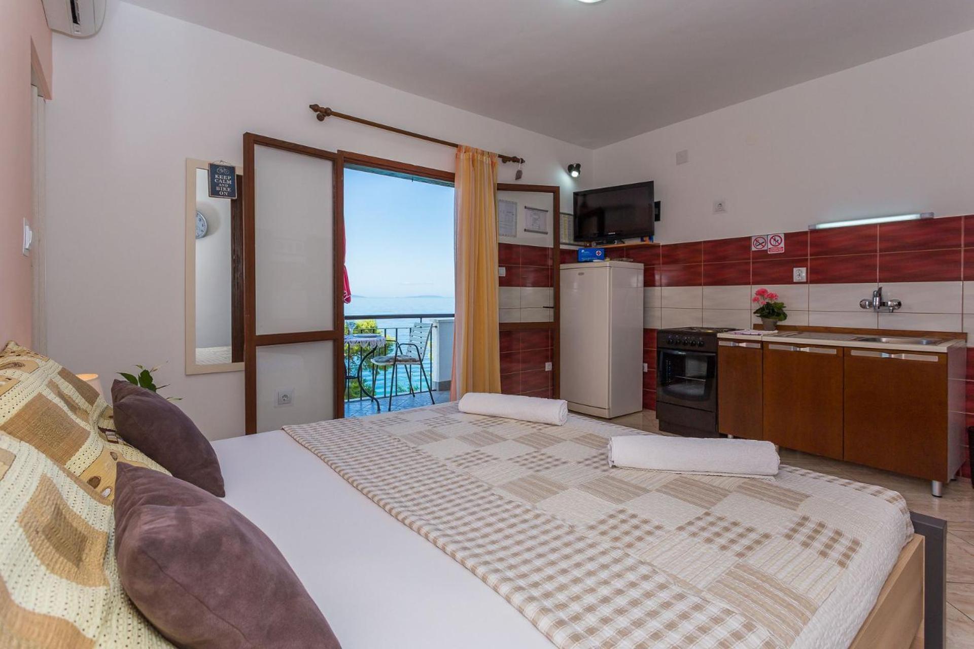 Apartments Verica - 15 M From Beach Krilo Eksteriør bilde